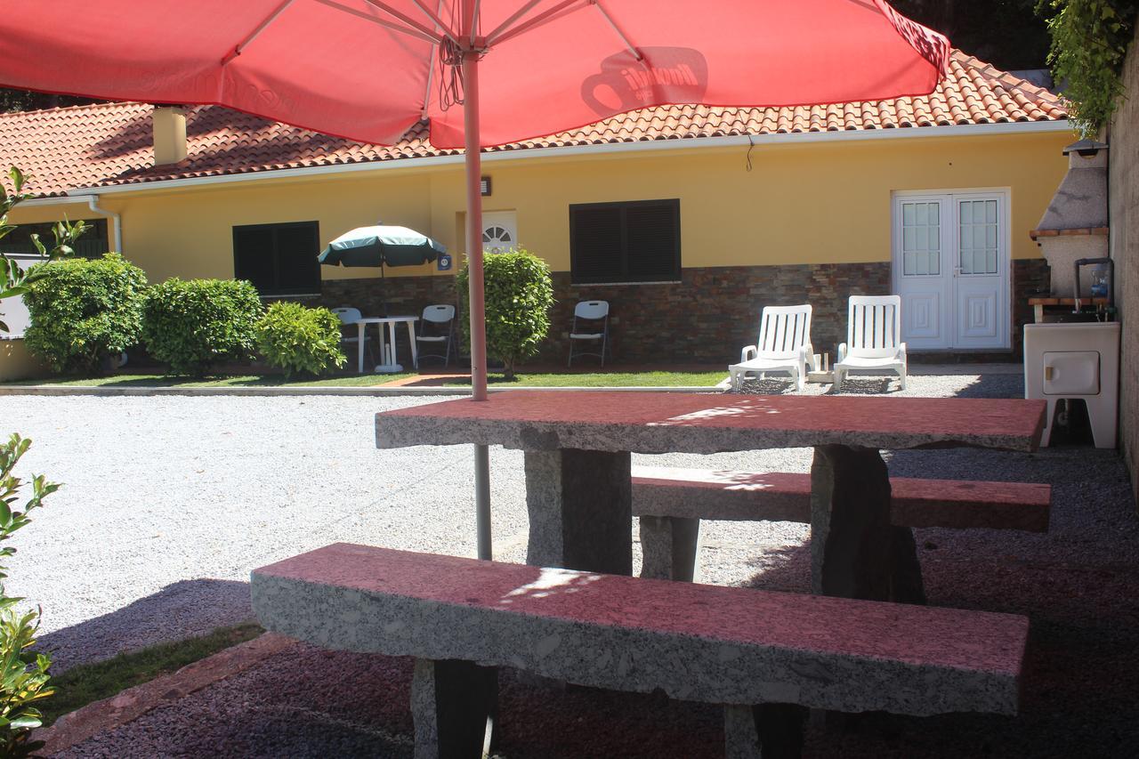 Casinha Dos Cubos Villa Geres Exterior foto