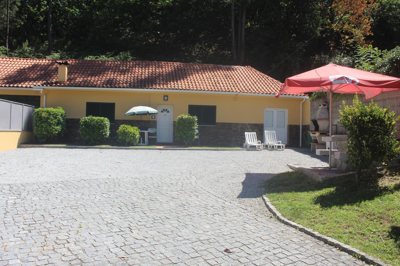 Casinha Dos Cubos Villa Geres Exterior foto