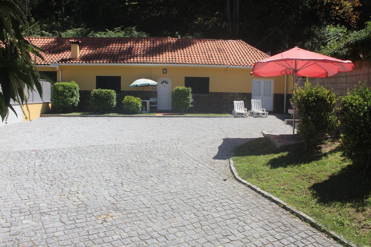 Casinha Dos Cubos Villa Geres Exterior foto