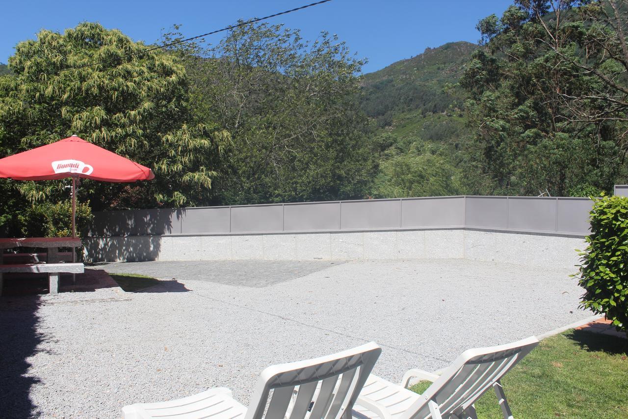 Casinha Dos Cubos Villa Geres Exterior foto