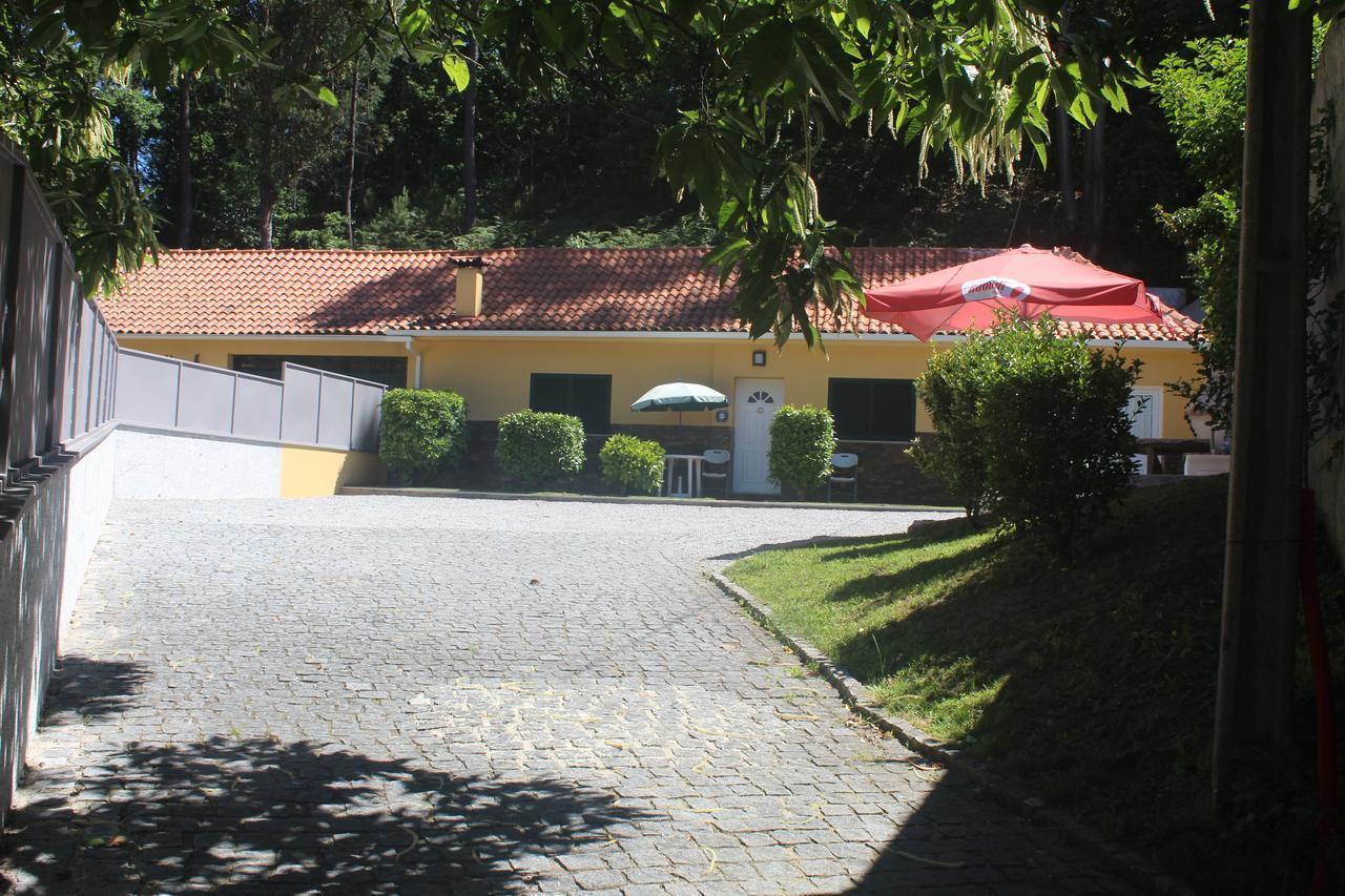 Casinha Dos Cubos Villa Geres Exterior foto